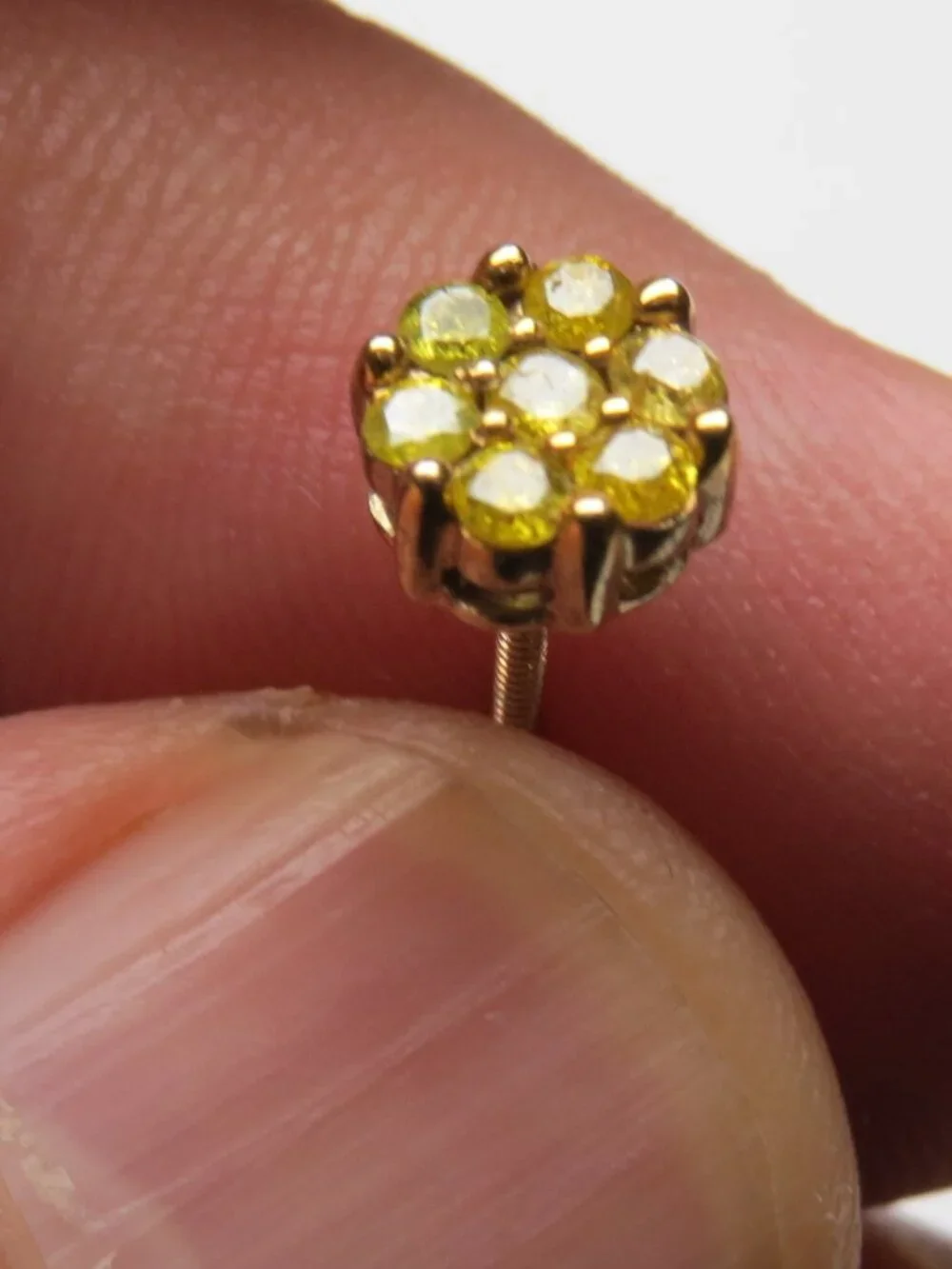 10k Diamond Men's Studs Earring